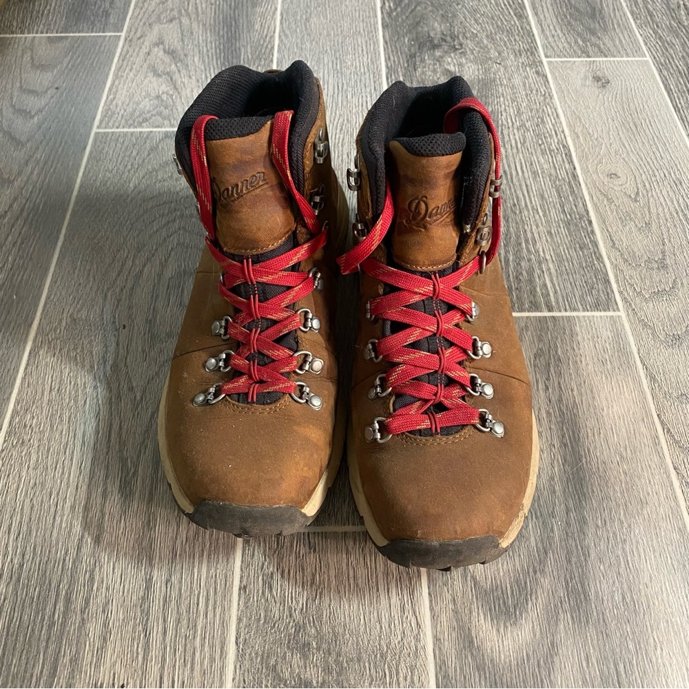9 WIDE Danner Mountain 600 Leaf Goretex